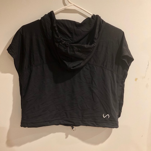 Hooded crop top - Picture 4 of 4